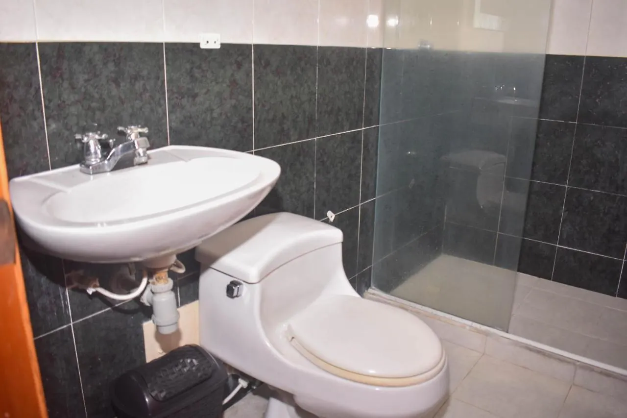 Casa Brenda - Habitaciones Privadas Cartagena 0*,