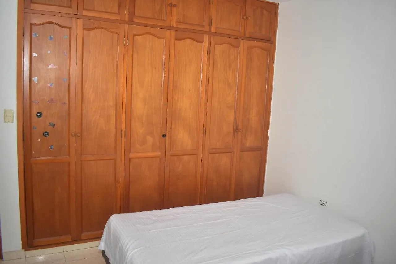 Guest house Casa Brenda - Habitaciones Privadas Cartagena Colombia